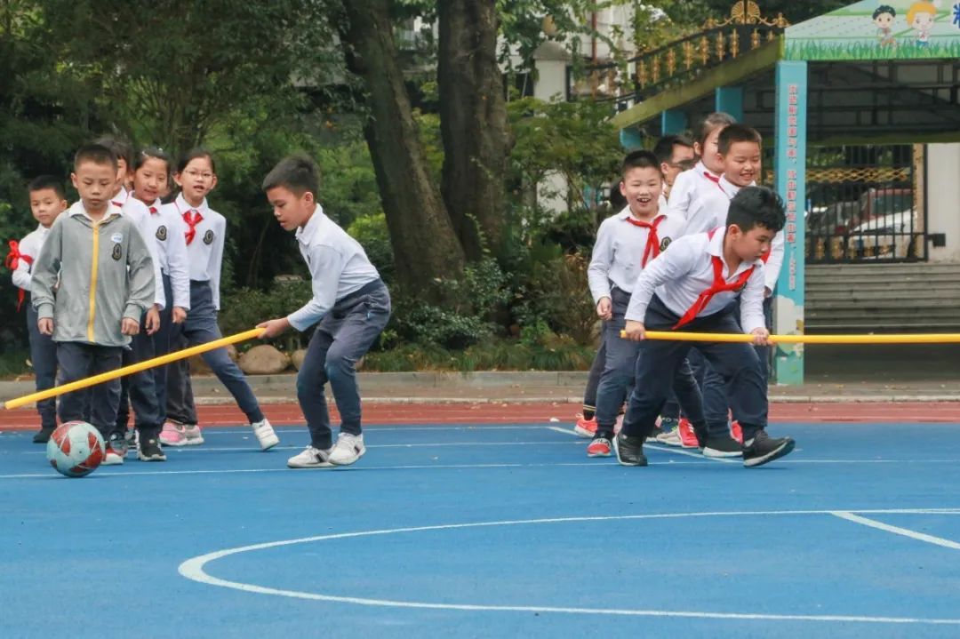 足球微课规则是什么_足球微课ppt_足球规则教学视频